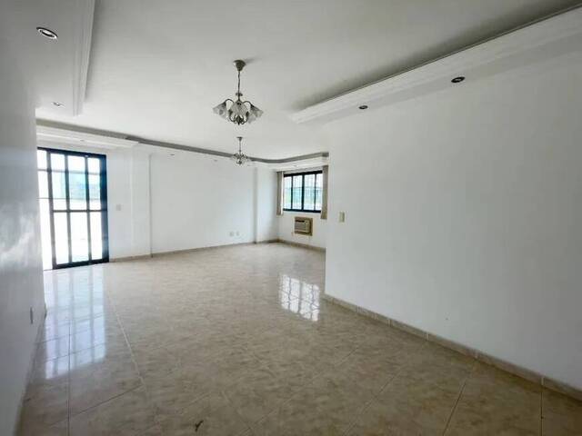 #CP0041 - Casa de Praia para Venda em Praia Grande - SP - 2