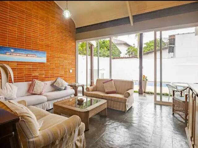 #CP0156-SO - Casa de Praia para Venda em Guarujá - SP - 2