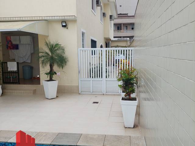 #CP0006-SO - Casa de Praia para Venda em Santos - SP