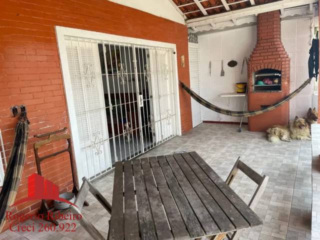 Casa de Praia para Venda em Mongaguá - 4