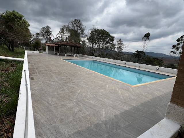 Sítio para Venda em Piracaia - 4