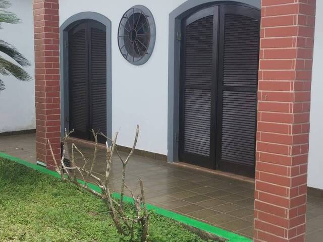 Casa de Praia para Venda em Itanhaém - 4