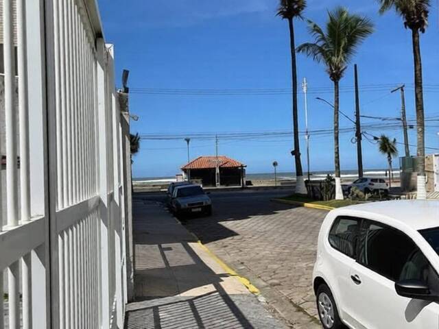 Venda em Jd. Caiahu - Mongaguá